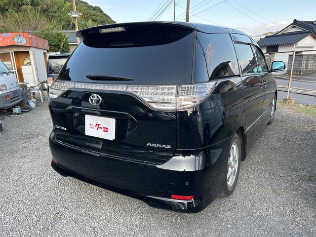 エスティマ アエラス　ＥＴＣ　バックカメラ　ナビ　ＴＶ　両側スライド・片側電動　ＨＩＤ　サンルーフ　スマートキー　電動格納ミラー　３列シート　オットマン　ＣＶＴ　アルミホイール　ＣＤ　ＤＶＤ再生　ＵＳＢ　Ｂｌｕｅｔｏｏｔｈ（16枚目）