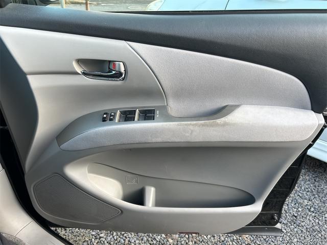 エスティマ アエラス　ＥＴＣ　バックカメラ　ナビ　ＴＶ　両側スライド・片側電動　ＨＩＤ　サンルーフ　スマートキー　電動格納ミラー　３列シート　オットマン　ＣＶＴ　アルミホイール　ＣＤ　ＤＶＤ再生　ＵＳＢ　Ｂｌｕｅｔｏｏｔｈ（50枚目）