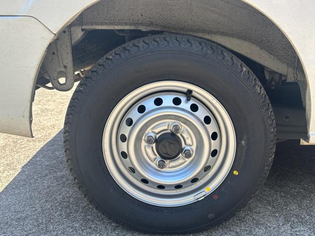 エブリイ ＰＡリミテッド　４ＡＴ　ナビ　フルセグＴＶ　Ｂｌｕｅｔｏｏｔｈ接続　ＣＤ／ＤＶＤ再生　バックカメラ　ドライブレコーダー　ＥＴＣ　盗難防止システム　キーレスエントリー　アイドリングストップ　パワーウインドウ（8枚目）