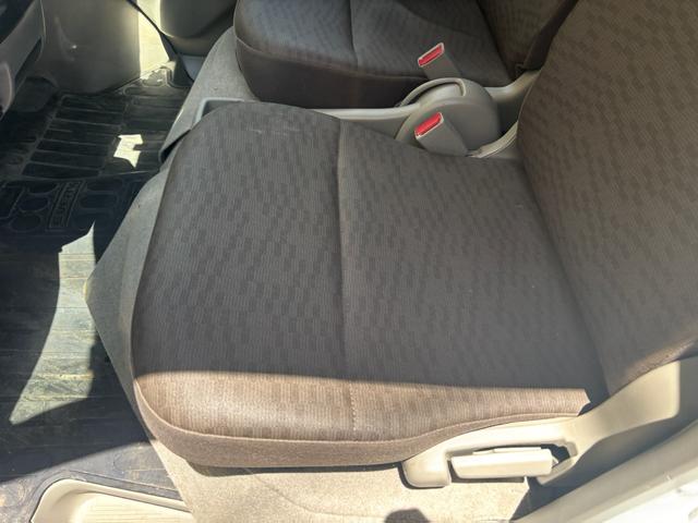 エブリイ ＰＡリミテッド　４ＡＴ　ナビ　フルセグＴＶ　Ｂｌｕｅｔｏｏｔｈ接続　ＣＤ／ＤＶＤ再生　バックカメラ　ドライブレコーダー　ＥＴＣ　盗難防止システム　キーレスエントリー　アイドリングストップ　パワーウインドウ（21枚目）