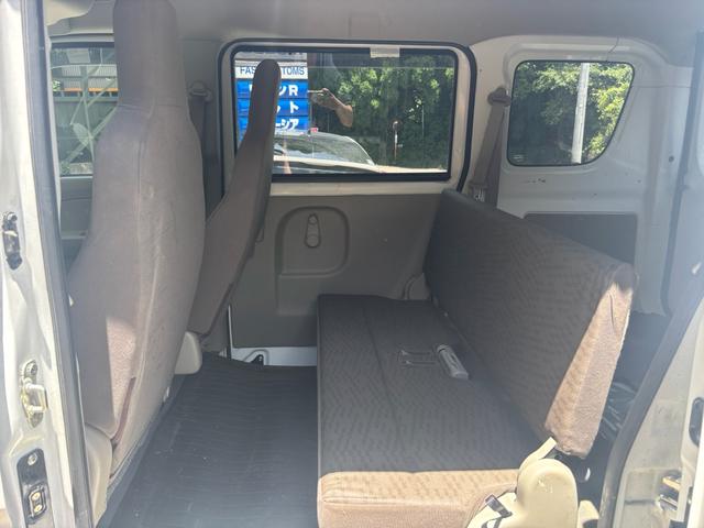 エブリイ ＰＡリミテッド　４ＡＴ　ナビ　フルセグＴＶ　Ｂｌｕｅｔｏｏｔｈ接続　ＣＤ／ＤＶＤ再生　バックカメラ　ドライブレコーダー　ＥＴＣ　盗難防止システム　キーレスエントリー　アイドリングストップ　パワーウインドウ（24枚目）