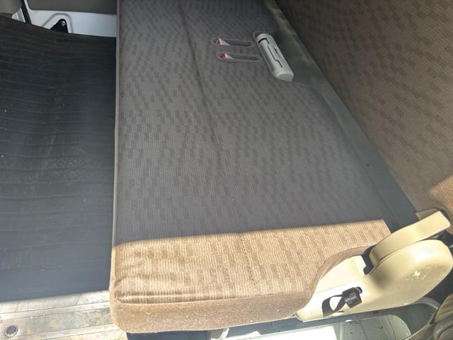 エブリイ ＰＡリミテッド　４ＡＴ　ナビ　フルセグＴＶ　Ｂｌｕｅｔｏｏｔｈ接続　ＣＤ／ＤＶＤ再生　バックカメラ　ドライブレコーダー　ＥＴＣ　盗難防止システム　キーレスエントリー　アイドリングストップ　パワーウインドウ（26枚目）