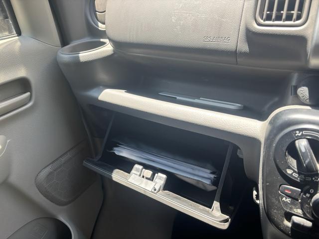 エブリイ ＰＡリミテッド　４ＡＴ　ナビ　フルセグＴＶ　Ｂｌｕｅｔｏｏｔｈ接続　ＣＤ／ＤＶＤ再生　バックカメラ　ドライブレコーダー　ＥＴＣ　盗難防止システム　キーレスエントリー　アイドリングストップ　パワーウインドウ（51枚目）