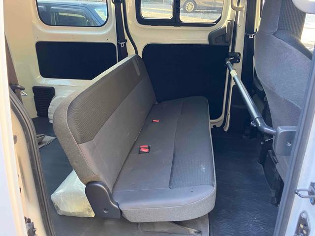 ＮＶ２００バネットバン ＤＸ　両側スライドドア　ＡＴ　エアコン　パワーウィンドウ　運転席エアバッグ（11枚目）
