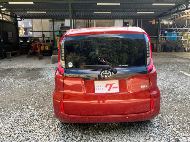 シエンタ ハイブリッドＺ　ＥＴＣ　全周囲カメラ　ナビ　ＴＶ　クリアランスソナー　オートクルーズコントロール　レーンアシスト　衝突被害軽減システム　両側電動スライドドア　オートマチックハイビーム　オートライト　ＬＥＤヘッドランプ（4枚目）