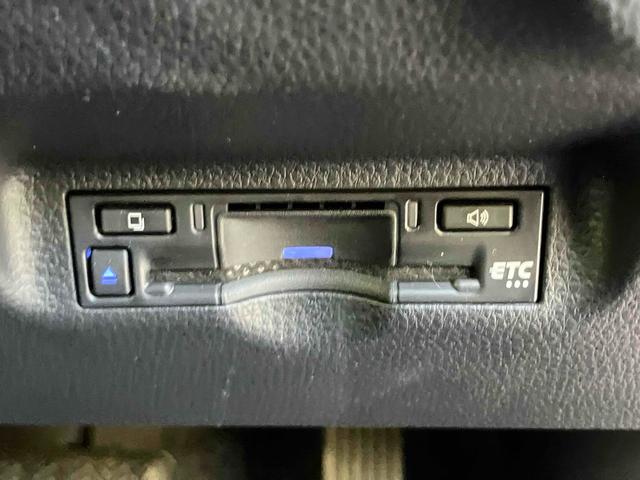 シエンタ ハイブリッドＺ　ＥＴＣ　全周囲カメラ　ナビ　ＴＶ　クリアランスソナー　オートクルーズコントロール　レーンアシスト　衝突被害軽減システム　両側電動スライドドア　オートマチックハイビーム　オートライト　ＬＥＤヘッドランプ（15枚目）