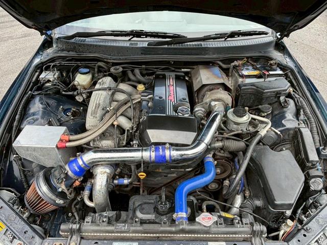 アルテッツァ ＲＳ２００　即ドリフトＯＫ！　ＥＴＣ　アルミホイール　ＨＩＤ　ＭＴ　キーレスエントリー　衝突安全ボディ　ＡＢＳ　エアコン（8枚目）