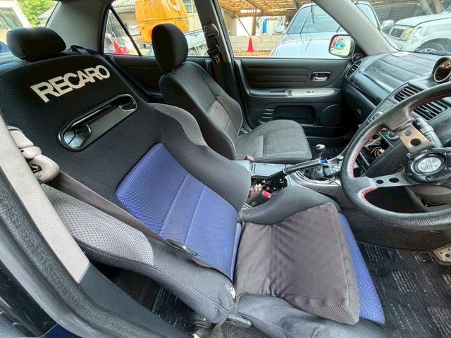 アルテッツァ ＲＳ２００　即ドリフトＯＫ！　ＥＴＣ　アルミホイール　ＨＩＤ　ＭＴ　キーレスエントリー　衝突安全ボディ　ＡＢＳ　エアコン（10枚目）