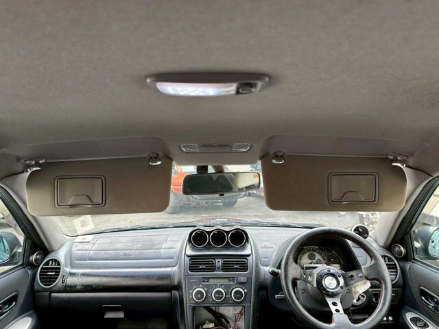 アルテッツァ ＲＳ２００　即ドリフトＯＫ！　ＥＴＣ　アルミホイール　ＨＩＤ　ＭＴ　キーレスエントリー　衝突安全ボディ　ＡＢＳ　エアコン（13枚目）