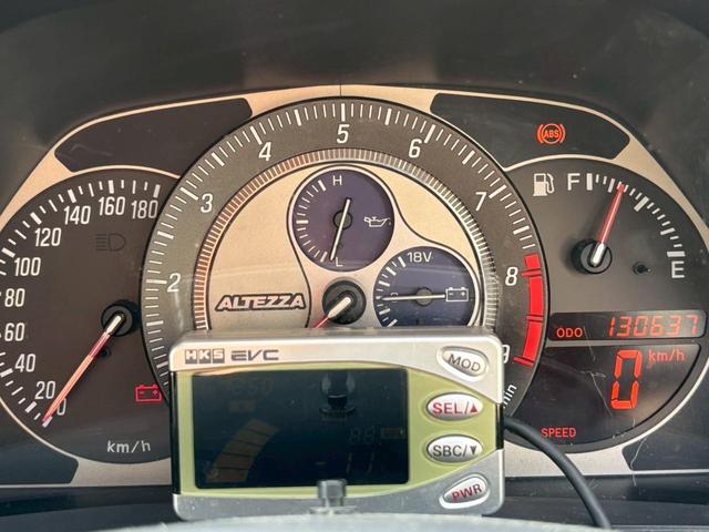 アルテッツァ ＲＳ２００　即ドリフトＯＫ！　ＥＴＣ　アルミホイール　ＨＩＤ　ＭＴ　キーレスエントリー　衝突安全ボディ　ＡＢＳ　エアコン（19枚目）