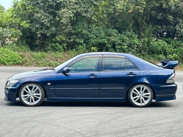 アルテッツァ ＲＳ２００　即ドリフトＯＫ！　ＥＴＣ　アルミホイール　ＨＩＤ　ＭＴ　キーレスエントリー　衝突安全ボディ　ＡＢＳ　エアコン（21枚目）