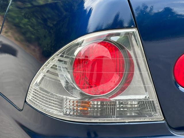 アルテッツァ ＲＳ２００　即ドリフトＯＫ！　ＥＴＣ　アルミホイール　ＨＩＤ　ＭＴ　キーレスエントリー　衝突安全ボディ　ＡＢＳ　エアコン（26枚目）