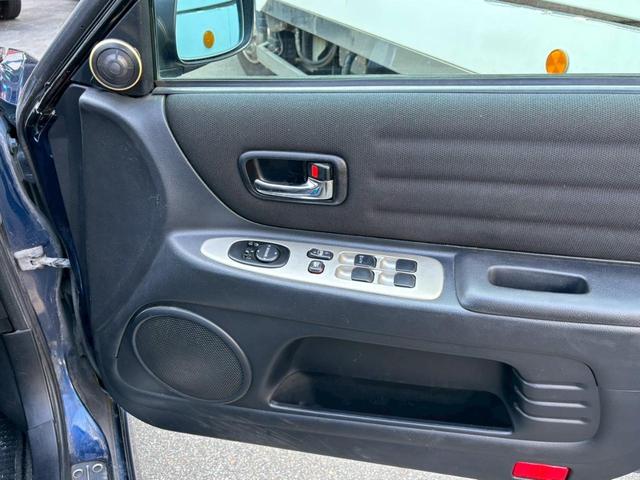 アルテッツァ ＲＳ２００　即ドリフトＯＫ！　ＥＴＣ　アルミホイール　ＨＩＤ　ＭＴ　キーレスエントリー　衝突安全ボディ　ＡＢＳ　エアコン（31枚目）