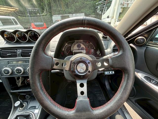 アルテッツァ ＲＳ２００　即ドリフトＯＫ！　ＥＴＣ　アルミホイール　ＨＩＤ　ＭＴ　キーレスエントリー　衝突安全ボディ　ＡＢＳ　エアコン（63枚目）