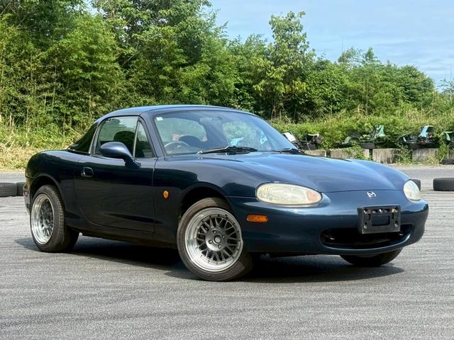 ロードスター 　ＮＲ－Ａ　オープンカー　５速マニュアル車　アルミホイール　ＣＤ　ＭＤ　エアコン　パワーステアリング　パワーウィンドウ（8枚目）