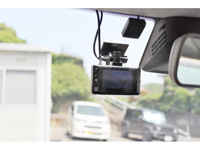 スイフトスポーツ ベースグレード　２型　セーフティサポート装着車　ＷＯＲＫＥＭＯＴＩＯＮ１７インチ　フジツボＡ－ＲＭ＋ｃマフラー　車高調　ＧＲｅｄｄｙカーボンリヤスポイラー　パナソニック８型ナビＴＶ　Ｂカメラ　前後ドライブレコーダー（12枚目）