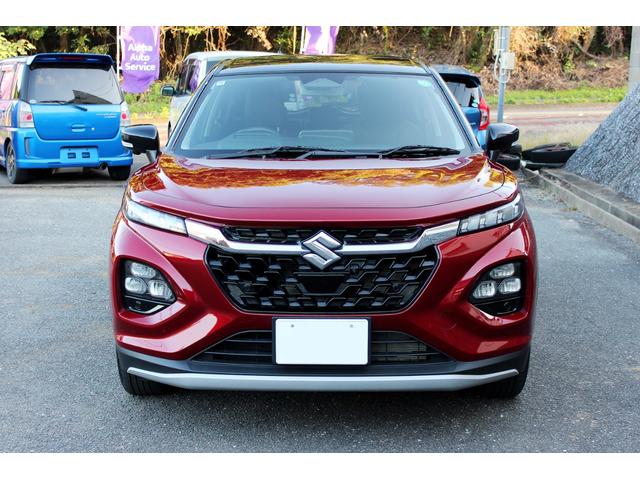 フロンクス 　９型フルセグナビ　全方位カメラ　セーフティサポート　ヘッドアップディスプレイ　シートヒーター　アダプティブクルーズコントロール　スズキコネクト　オートライト　ＢＳＭ（4枚目）