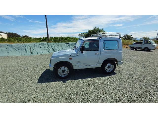 ジムニー ワイルドウインド　パートタイム４ＷＤ　５ＭＴ　ラジオ　エアコン　フォグランプ　パワーステアリング　背面スペアタイヤ　ドアザイザー　ルーフキャリア　取扱説明書（44枚目）