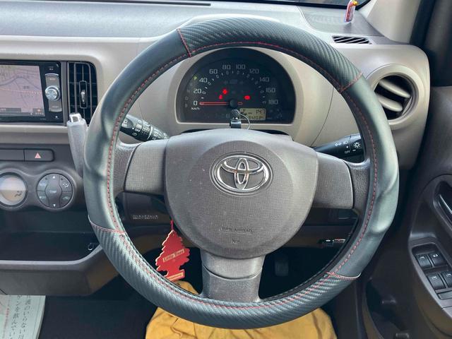 パッソ Ｇ　ナビ　ＴＶ　スマートキー　電動格納ミラー　ＣＶＴ　盗難防止システム　衝突安全ボディ　ベンチシート　ＡＢＳ　ＥＳＣ　ＣＤ　ＤＶＤ再生　ＵＳＢ　ミュージックプレイヤー接続可　Ｂｌｕｅｔｏｏｔｈ　エアコン（3枚目）