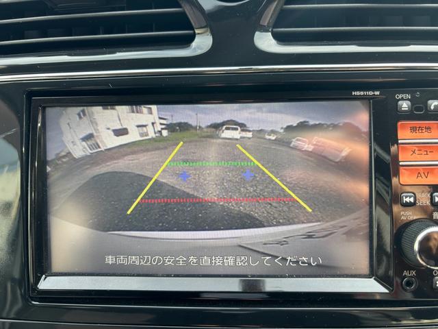 セレナ ハイウェイスター　Ｖセレクション　ナビ　フルセグＴＶ　Ｂｌｕｅｔｏｏｔｈ　ＣＤ　ＤＶＤ再生　ＥＴＣ　後席モニター　バッグカメラ　ウォークスルー　３列シート　フルフラット　オートライト　電動格納ミラー　スマートキー　アイドリングストップ（65枚目）