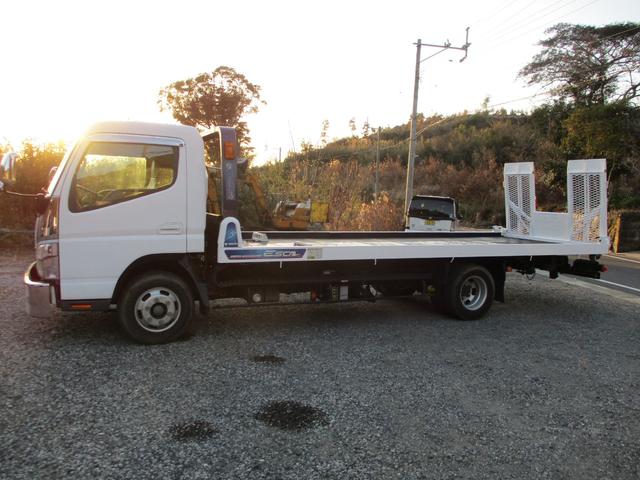 キャンター 　キャリアカー　積載２．６ｔ（5枚目）