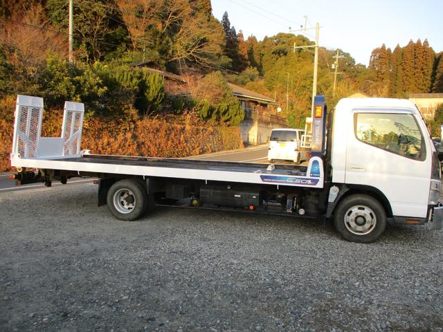 キャンター 　キャリアカー　積載２．６ｔ（6枚目）