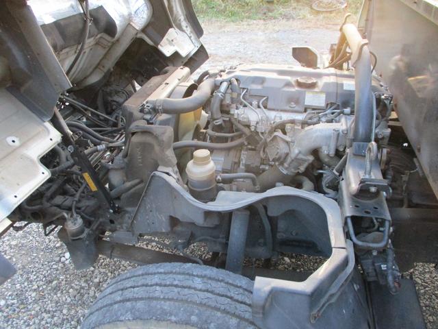 キャンター 　キャリアカー　積載２．６ｔ（15枚目）