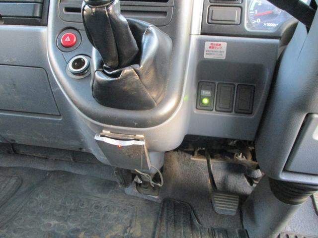 キャンター 　キャリアカー　積載２．６ｔ（22枚目）