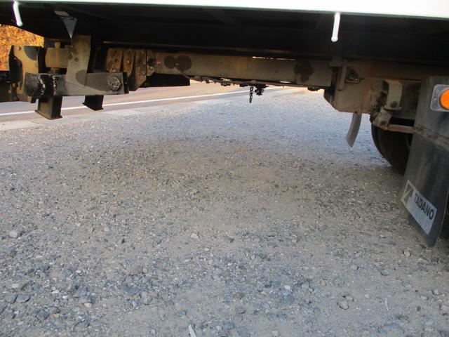 キャンター 　キャリアカー　積載２．６ｔ（29枚目）