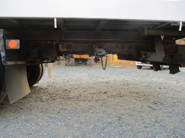 キャンター 　キャリアカー　積載２．６ｔ（33枚目）
