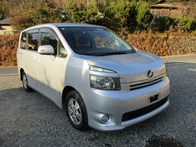 ヴォクシー Ｘ　Ｌエディション　車いす仕様車　スロープタイプ　タイプ１　車いす１脚仕様（2枚目）