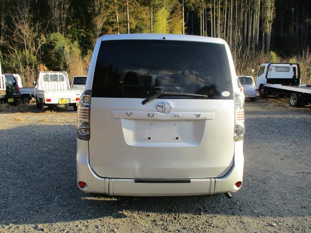 ヴォクシー Ｘ　Ｌエディション　車いす仕様車　スロープタイプ　タイプ１　車いす１脚仕様（7枚目）