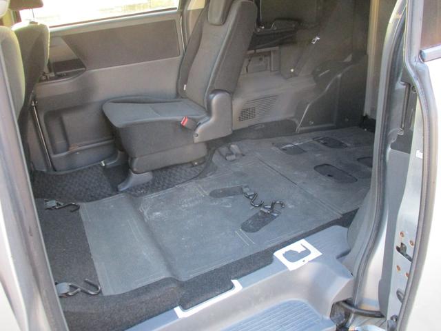 ヴォクシー Ｘ　Ｌエディション　車いす仕様車　スロープタイプ　タイプ１　車いす１脚仕様（23枚目）