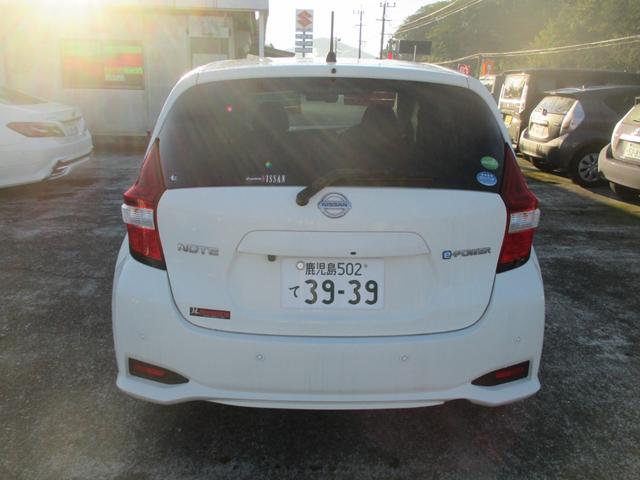 ノート ｅ－パワー　Ｘ　ブラックアロー（5枚目）