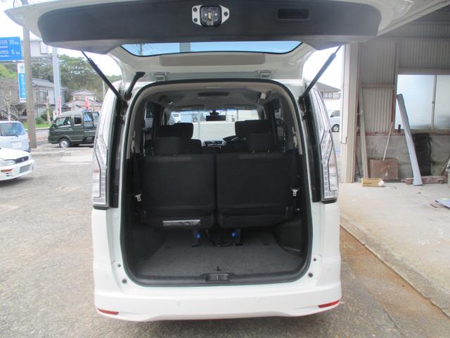 セレナ ハイウェイスター　Ｖセレ＋セーフティ　ＳＨＶ　Ａセフ（6枚目）