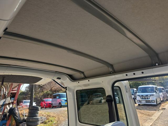 ハイゼットカーゴ 　ＡＴ　両側スライドドア　エアコン　パワーステアリング　パワーウィンドウ　運転席エアバッグ　助手席エアバッグ（25枚目）