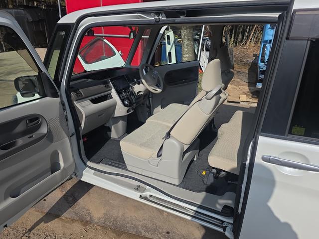 タント 　福祉車輌　ドライブレコーダー　ＥＴＣ　バックカメラ　両側スライド・片側電動　ＴＶ　衝突被害軽減システム　スマートキー　アイドリングストップ　電動格納ミラー　ベンチシート　ＣＶＴ　ＡＢＳ　ＥＳＣ　ＵＳＢ（27枚目）