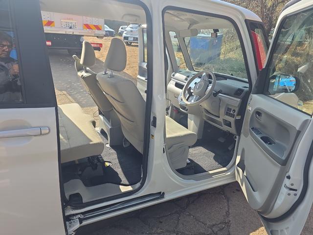 タント 　福祉車輌　ドライブレコーダー　ＥＴＣ　バックカメラ　両側スライド・片側電動　ＴＶ　衝突被害軽減システム　スマートキー　アイドリングストップ　電動格納ミラー　ベンチシート　ＣＶＴ　ＡＢＳ　ＥＳＣ　ＵＳＢ（28枚目）