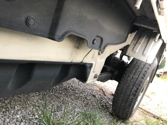 スタンダード 農用スペシャル 4WD・エアコン・パワステ・三方開・荷台作業灯・三方開・5速マニュアル車(7枚目)