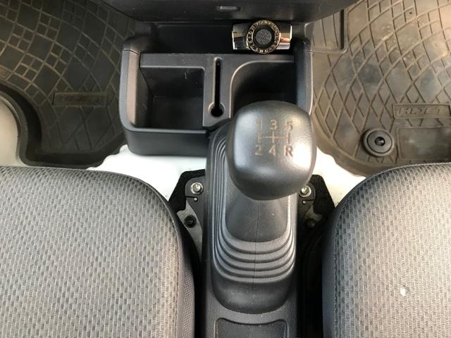 スタンダード 農用スペシャル 4WD・エアコン・パワステ・三方開・荷台作業灯・三方開・5速マニュアル車(24枚目)