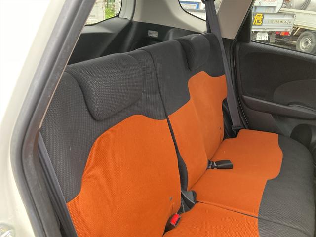 RS ETC バックカメラ ナビ TV アルミホイール オートライト HID DVD再生 CD フルフラット スマートキー 電動格納ミラー CVT 盗難防止システム 衝突安全ボディ(28枚目)