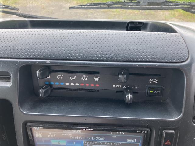 トヨエース 　２．０ｔ　ディーゼル車　パワーゲート　５速マニュアル車　後輪ダブル　ＥＴＣ　ナビ　ＴＶ　バックカメラ　エアコン　パワーウィンドウ　パワーステアリング（41枚目）