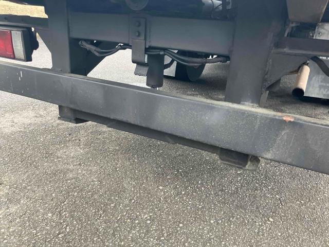 アトラストラック 　積載車　トラック　オートマチック車　ＥＴＣ　エアコン　パワーウィンドウ　運転席エアバッグ　走行距離６６３０３４ｋｍ　乗車定員３名（42枚目）