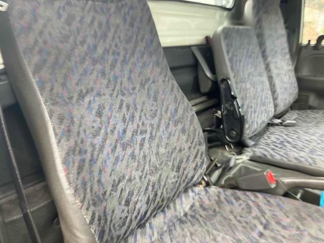 アトラストラック 　積載車　トラック　オートマチック車　ＥＴＣ　エアコン　パワーウィンドウ　運転席エアバッグ　走行距離６６３０３４ｋｍ　乗車定員３名（56枚目）