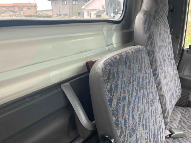 アトラストラック 　積載車　トラック　オートマチック車　ＥＴＣ　エアコン　パワーウィンドウ　運転席エアバッグ　走行距離６６３０３４ｋｍ　乗車定員３名（70枚目）