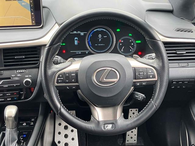 ＲＸ ＲＸ４５０ｈ　Ｆスポーツ　ドライブレコーダー　全周囲カメラ　クリアランスソナー　オートクルーズコントロール　レーンアシスト　パワーシート　衝突被害軽減システム　ナビ　ＴＶ　オートマチックハイビーム　オートライト（3枚目）
