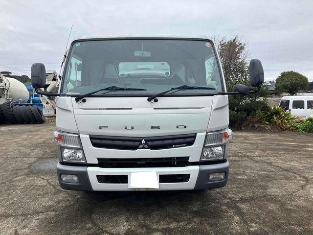 キャンター 　トラック　ＭＴ　後輪ダブル　ＥＴＣ　ナビ　ＴＶ　電動格納ミラー　エアコン　パワーウィンドウ　運転席エアバッグ　ＣＤ　Ｂｌｕｅｔｏｏｔｈ（2枚目）