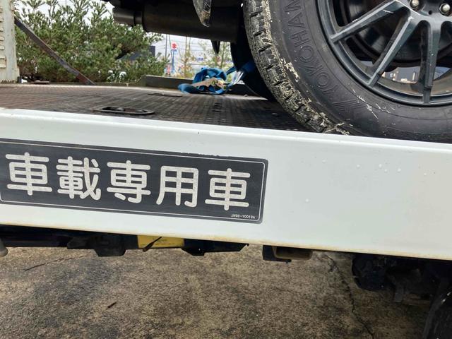 キャンター 　トラック　ＭＴ　後輪ダブル　ＥＴＣ　ナビ　ＴＶ　電動格納ミラー　エアコン　パワーウィンドウ　運転席エアバッグ　ＣＤ　Ｂｌｕｅｔｏｏｔｈ（29枚目）