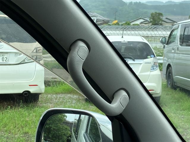 ハイエースワゴン ウェルキャブ　迎仕様車　ウェルキャブ　スライドドア　オートライト　電動格納ミラー　ＡＴ　ＣＤ　１００Ｖ電源　ＡＢＳ　エアコン（44枚目）