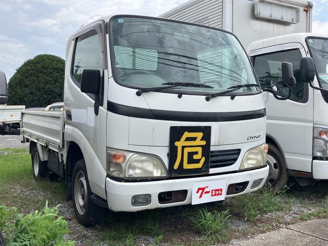 ダイナトラック 　トラック　６速マニュアル　エアコン　パワーステアリング　パワーウィンドウ　運転席エアバッグ　カセット　積載量１５００ｋｇ　ヘッドライトレベライザー（3枚目）